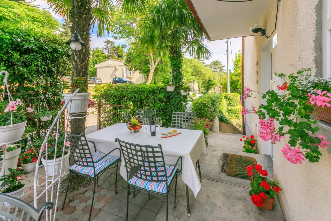 Apartment Carpe Diem "Pet Friendly" Crikvenica Kültér fotó