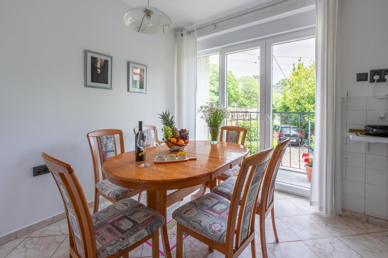 Apartment Carpe Diem "Pet Friendly" Crikvenica Kültér fotó